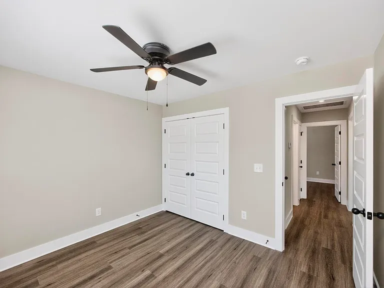 206 Ross Ave #110 — Photo 25