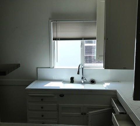 5th image of 51 Ximeno Ave #F