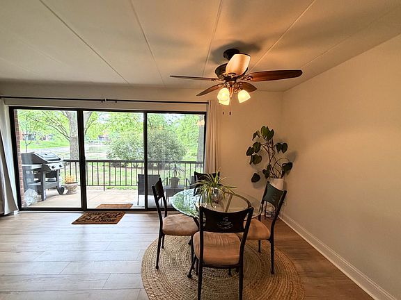 3rd image of 31 E Janata Blvd APT 1A