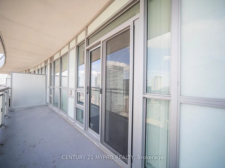 89 Dunfield Ave #2803 — Photo 3