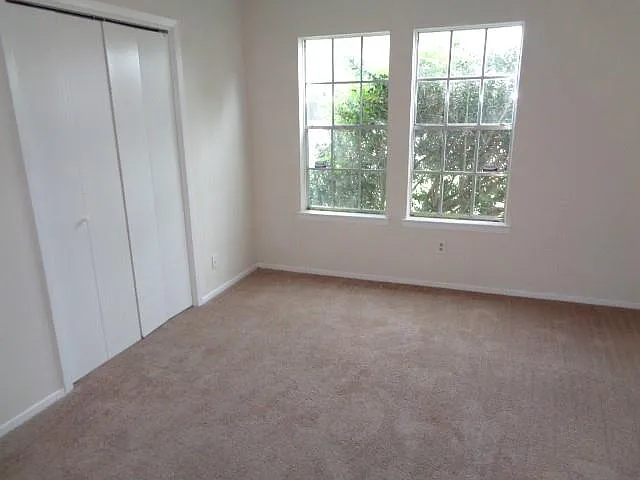 10211 Golden Sunshine Dr — Photo 5