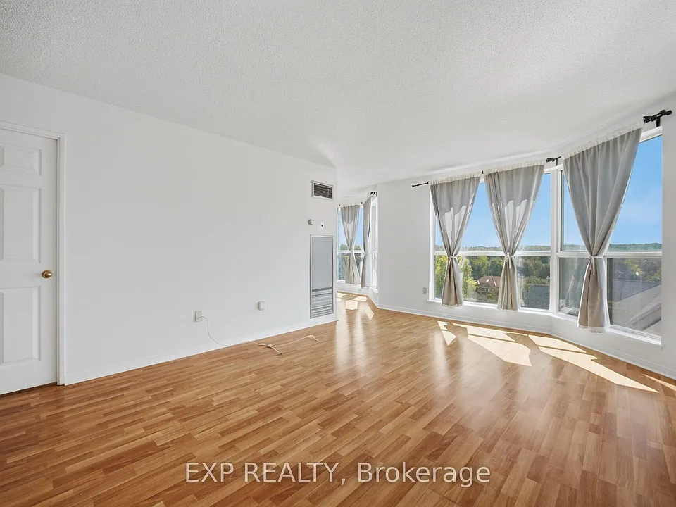 2155 Burnhamthorpe Rd W #808