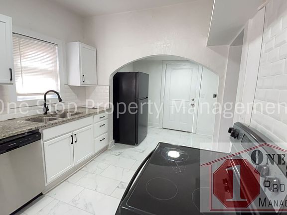 4th image of 2217 E 37th St