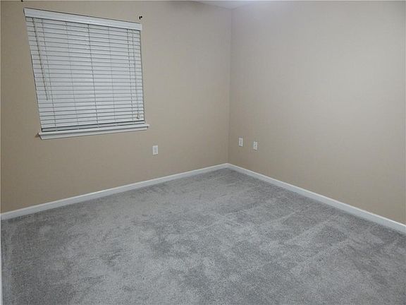 5th image of 59 Port Sylvia Dr