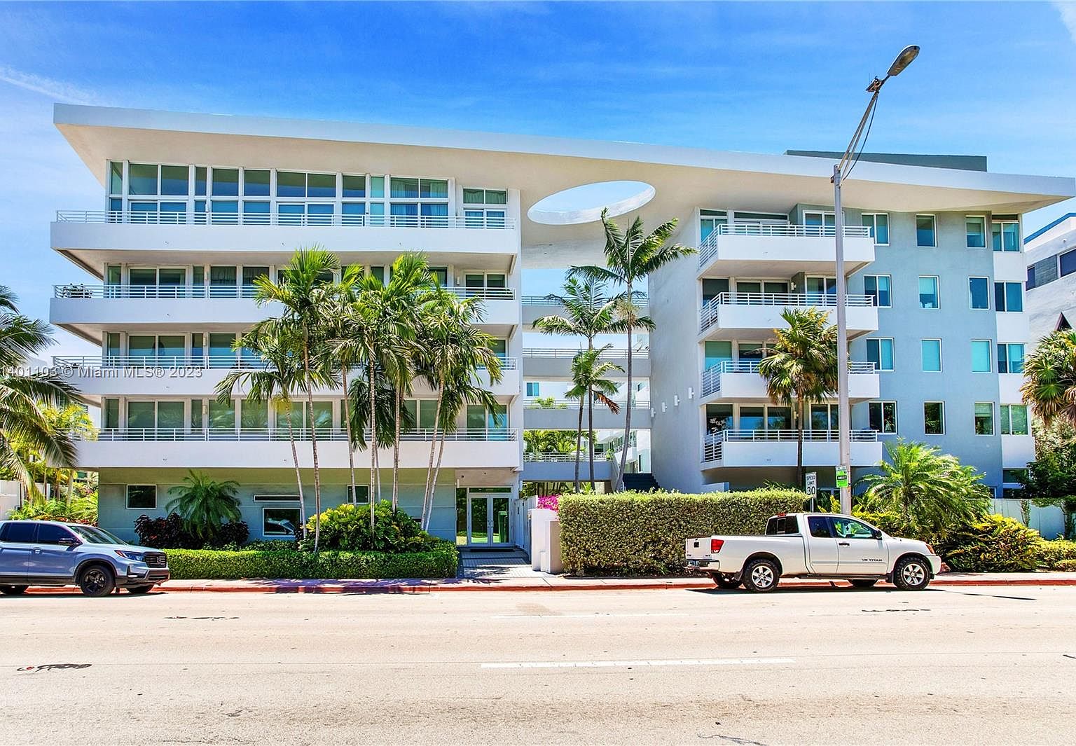 7800 Collins Ave APT 204, Miami Beach, FL 33141 MLS A11401103 Zillow