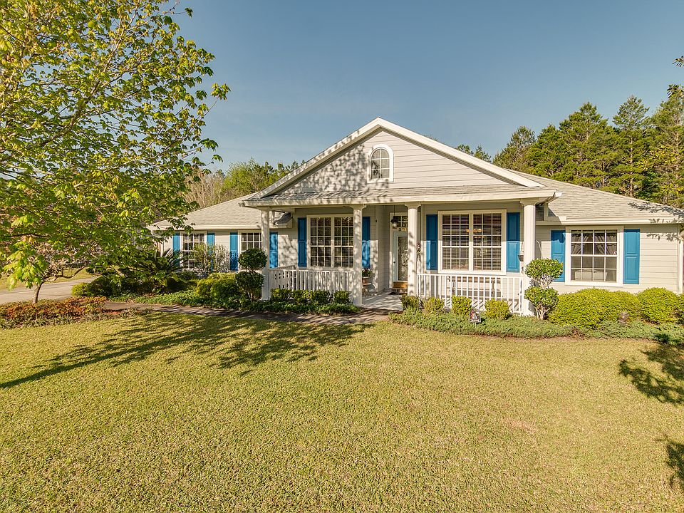 1st image of 3014 Hidden Oaks Dr