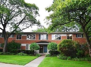 868 N Adams Rd UNIT 7, Birmingham, MI