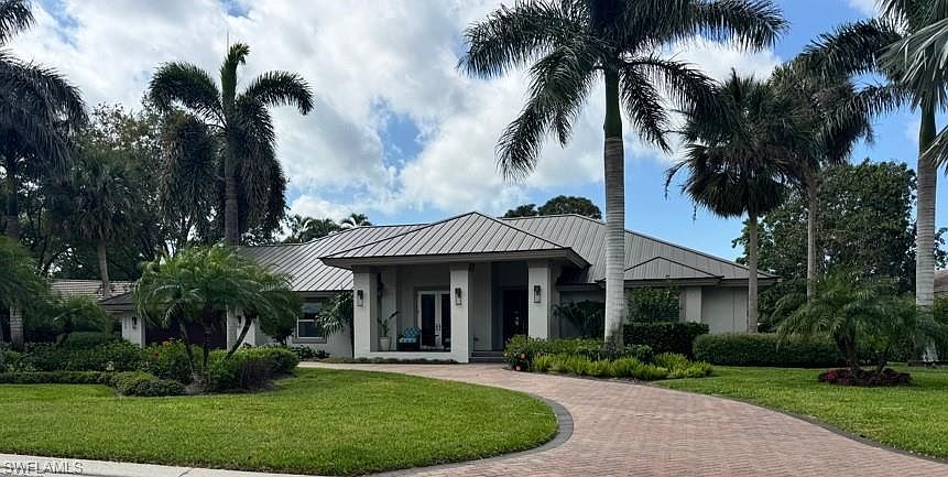 1st image of 3668 Woodlake DR