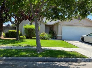1621 E Santa Rosa St, Reedley, CA 93654