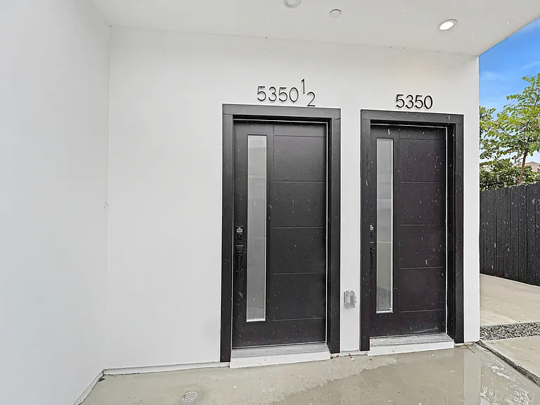 5346-5350 Oakland St — Photo 40