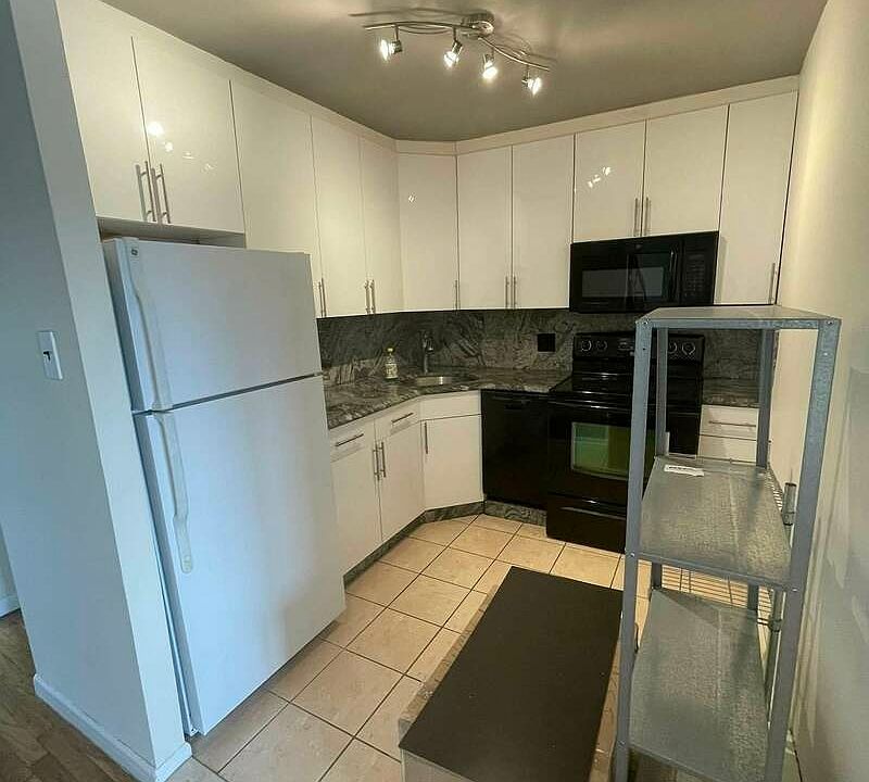 1st image of 25-98 Steinway St #3A