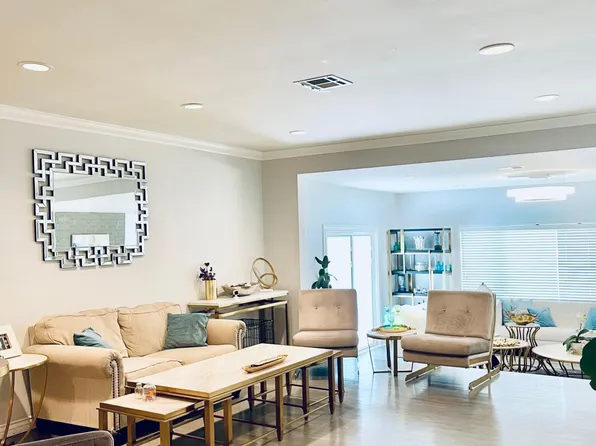 7236 Oakdale Ave, Winnetka, CA 91306