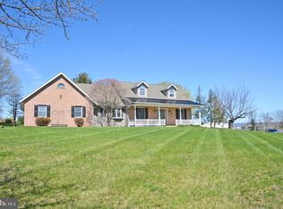 419 Woleber Rd, Myerstown, PA 17067