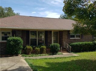 4104 19th Ave, Valley, AL 36854