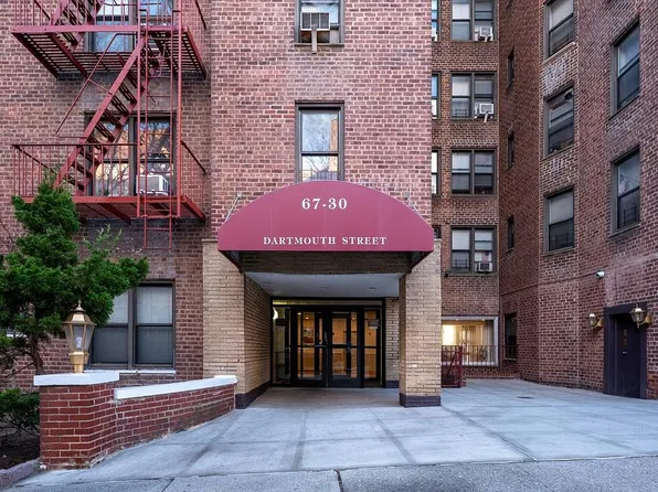 6730 Dartmouth St APT 5C, Flushing, NY 11375