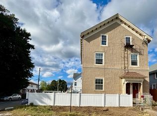 17 Davis St #3, Cumberland, RI 02864