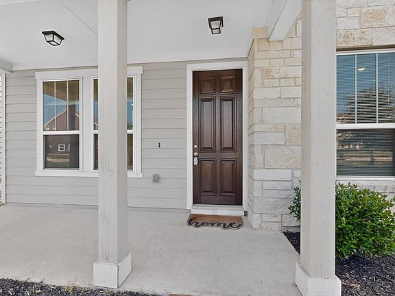 4th image of 2524 Acoma Ln