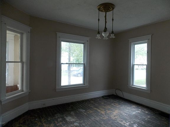 2nd image of 1047 White Ave NW