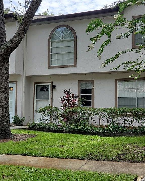 1st image of 3316 Fox Hunt Dr