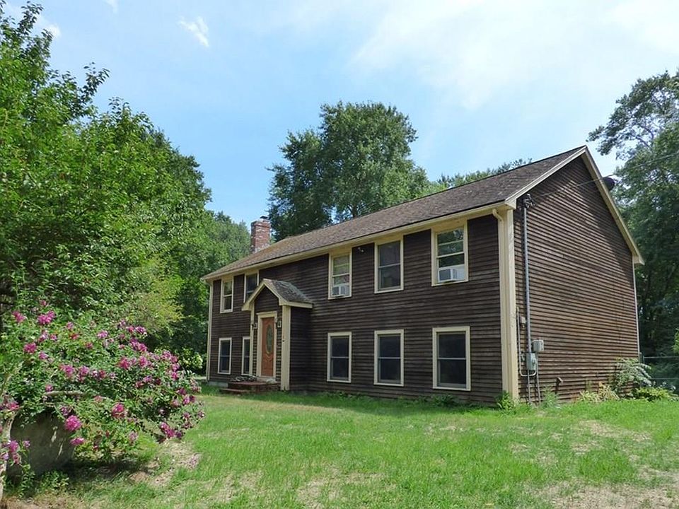 1st image of 3 Old Orchard Ln
