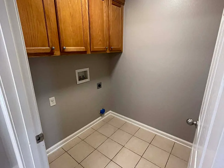 805 Brownstone Dr — Photo 15