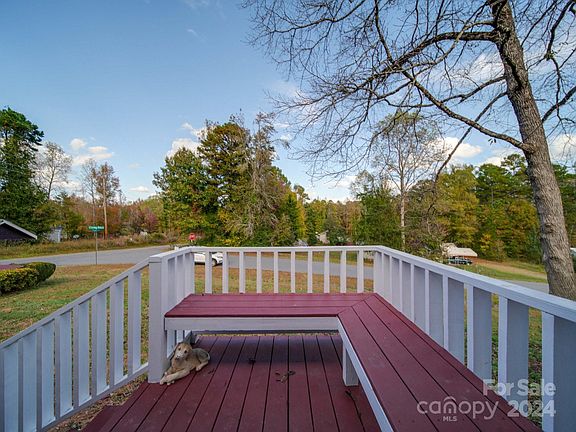 3rd image of 8635 Catawba Cove Dr