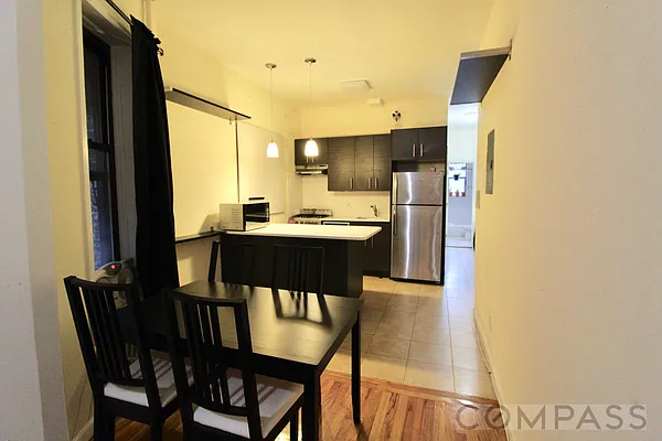 Rented by Compass | media 27