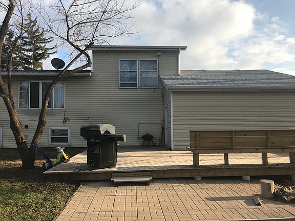3rd image of 23W074 North Ave