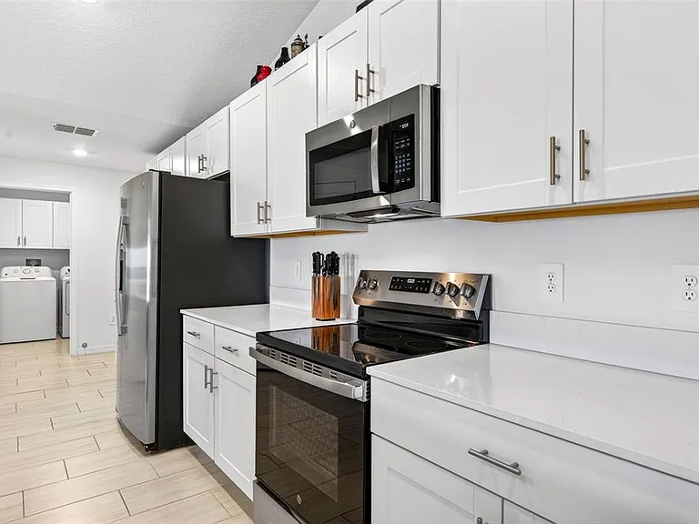 15217 Zircon Red Dr — Photo 25