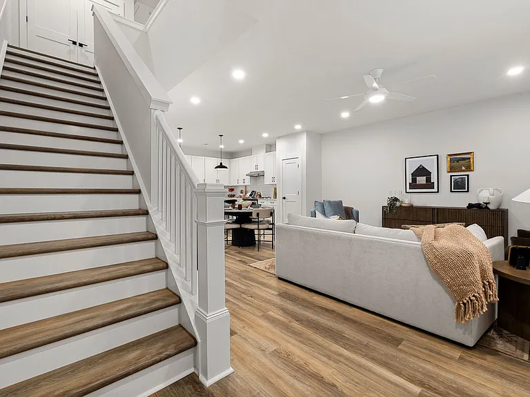 HARMON Jefferson Village by Crescent Communities — Photo 18