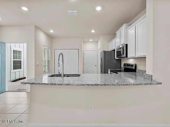 2nd image of 44 Tahiti Shores Ct