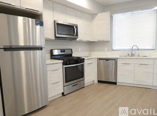 11671 Erwin St #302, North Hollywood, CA 91606