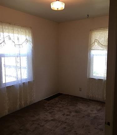 5th image of 1517 N Adams St