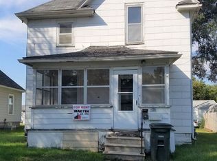 436 Bratnober St, Waterloo, IA 50703