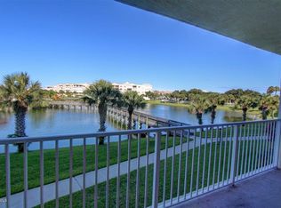 8921 Lake Dr APT 202, Cape Canaveral, FL 32920