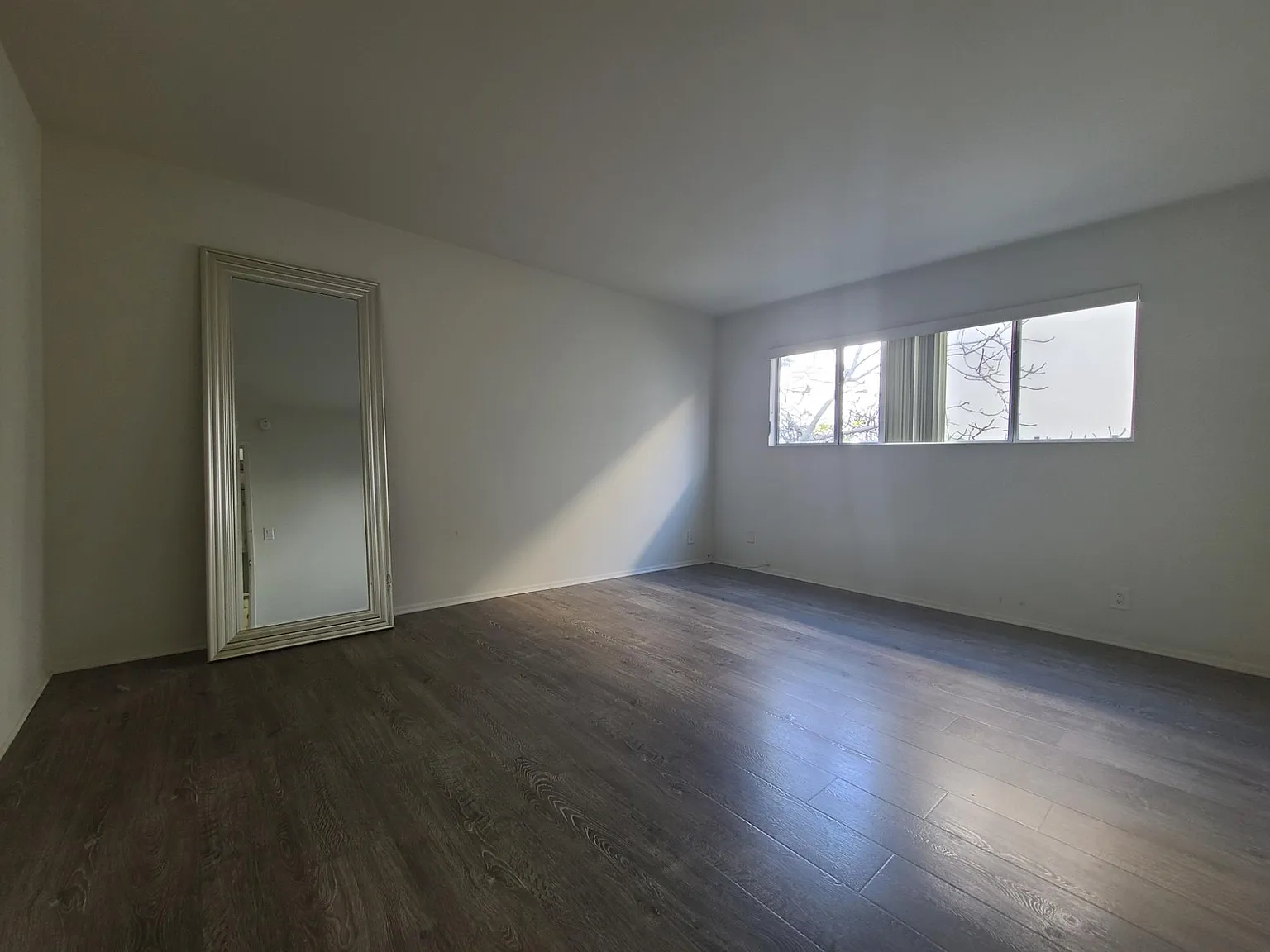 1 bed, 850 sqft, $2,495 — Photo 1