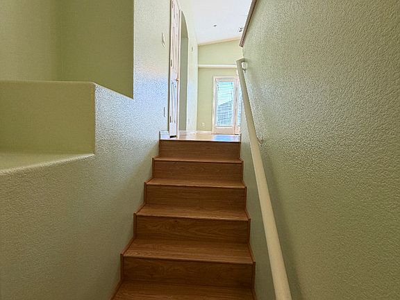 4th image of 10024 Aspen Rose St Unit 101