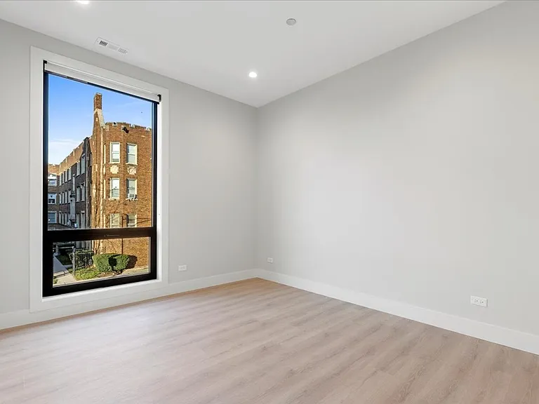 KDG Irving Park LLC — Photo 11