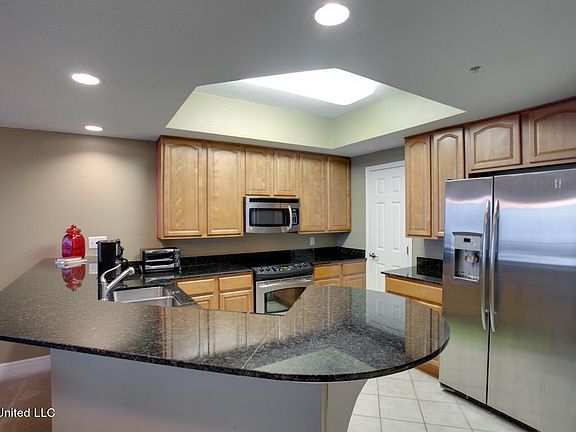 3rd image of 2668 Beach Blvd #1102