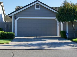2208 Camborne Dr, Modesto, CA