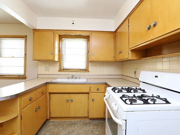 4th image of 5363 N Central Ave #W3