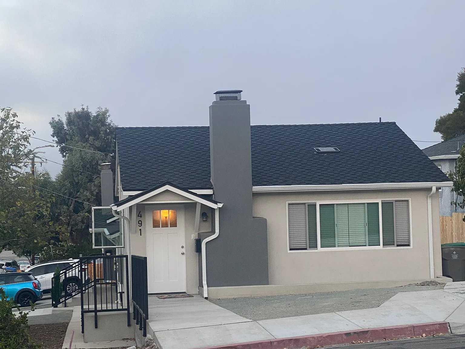 7 bed, 1600 sqft, $11,500 — Photo 3
