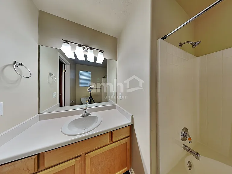 1977 E Fremont Crest Ave — Photo 12