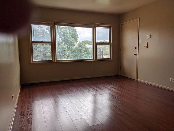 3rd image of 3172 W Meadow Lane Dr APT 29