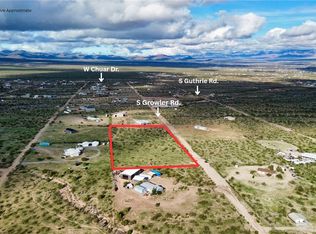 1917 S Growler Rd, Golden Valley, AZ 86413