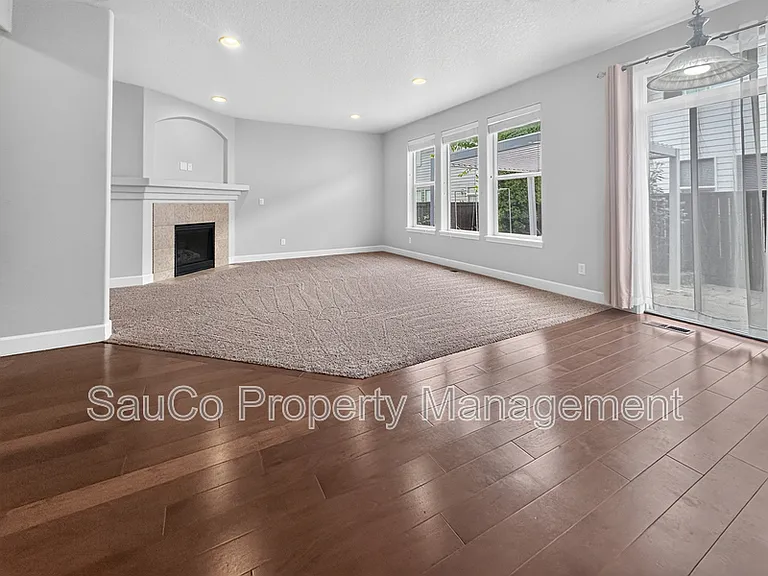 3453 SE Hare Ave — Photo 7