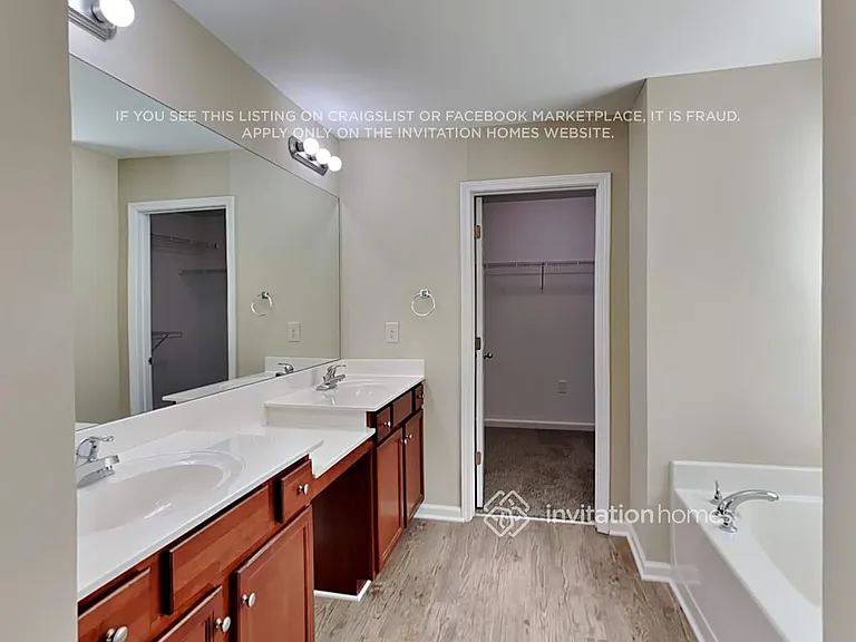 760 Summerstone Ln — Photo 18