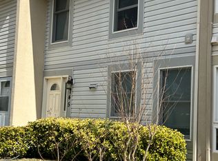 745 Cordell Way #745, Herndon, VA 20170