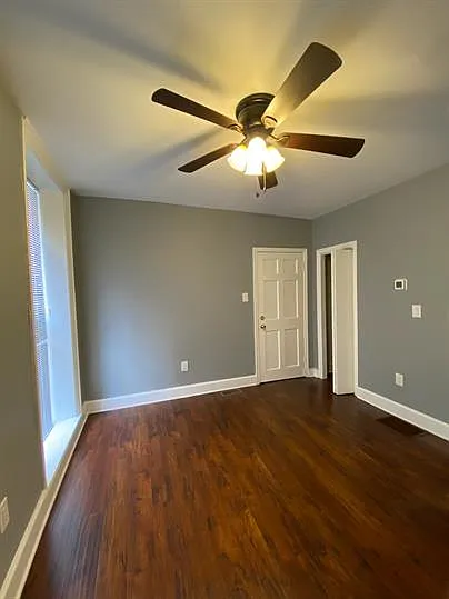125 Pine St #1 — Photo 3