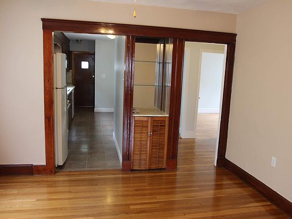 dining room, facing kitchen